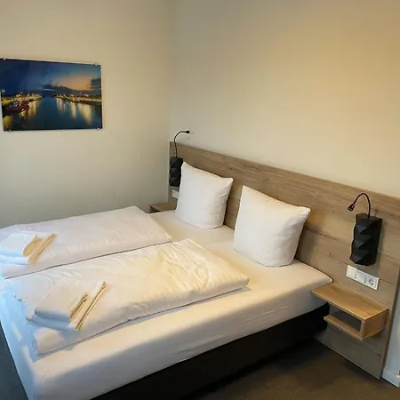 Szálloda Am Pferdemarkt *